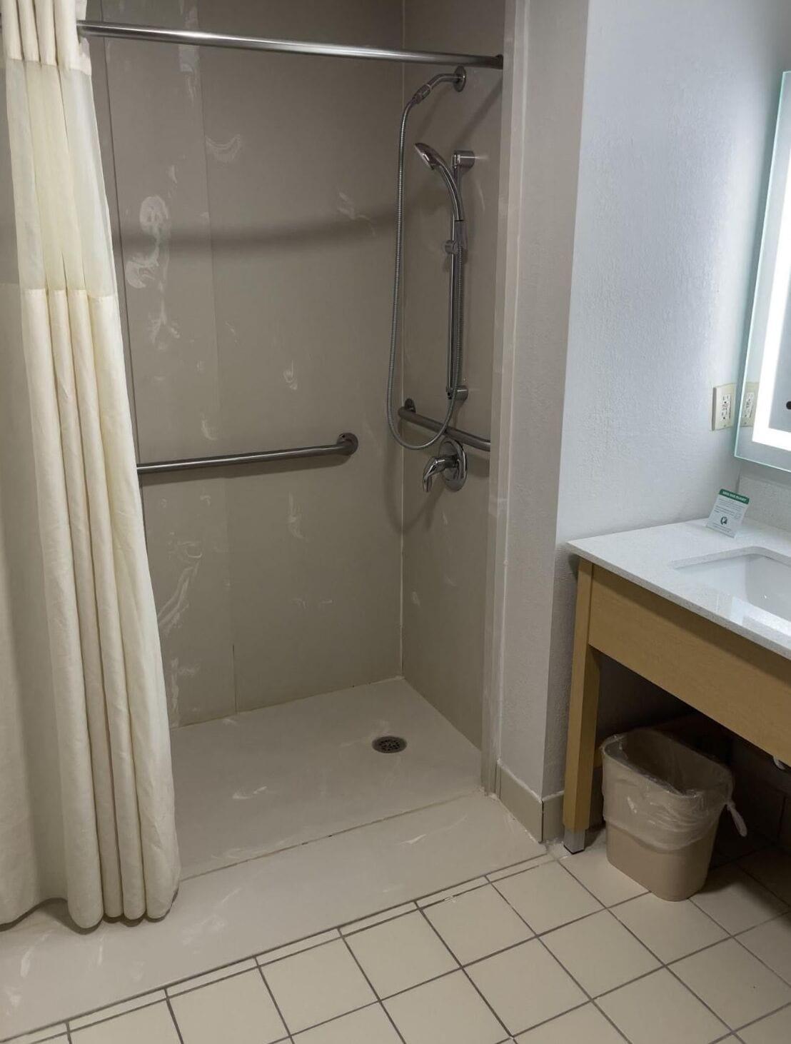 Quality Inn Spring Valley - Nanuet Esterno foto