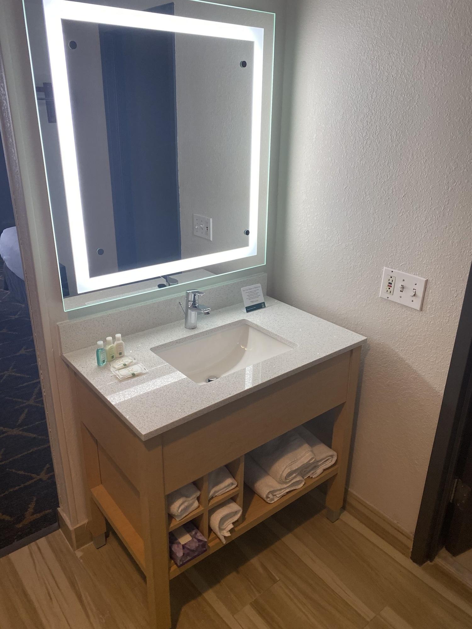 Quality Inn Spring Valley - Nanuet Esterno foto