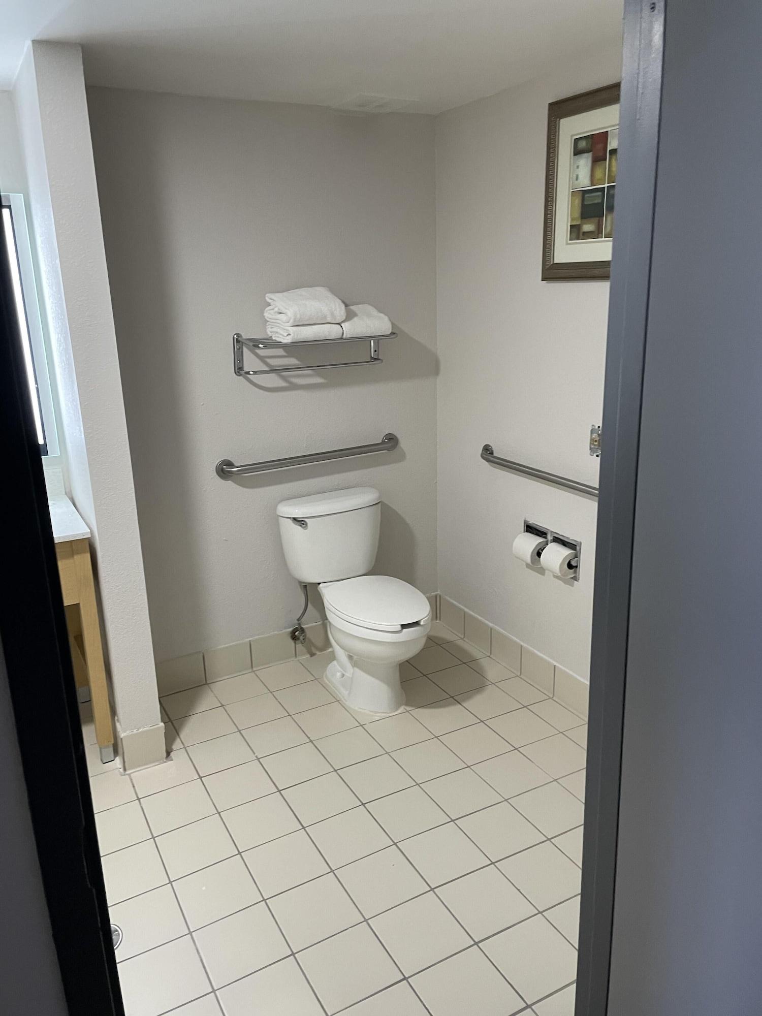 Quality Inn Spring Valley - Nanuet Esterno foto