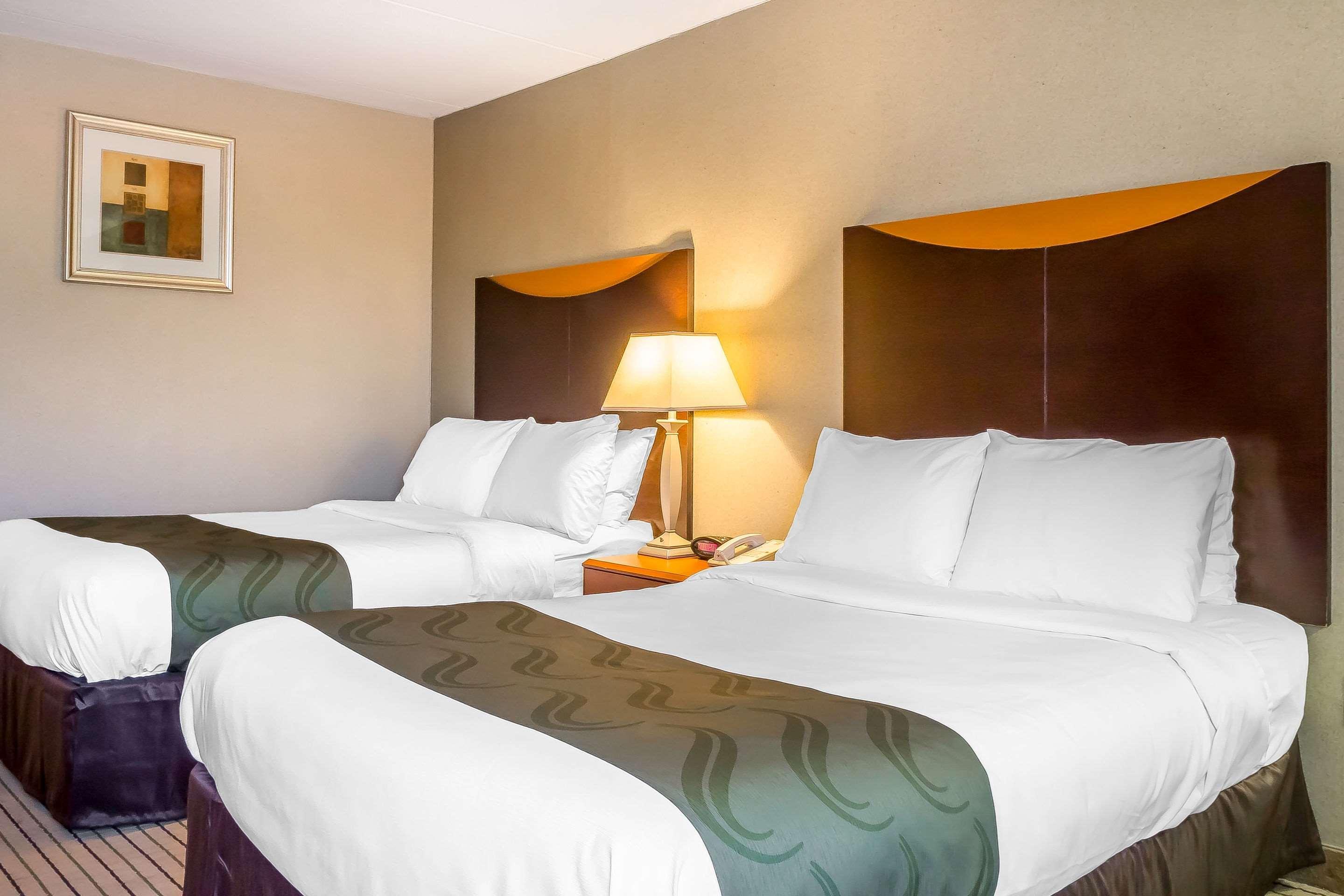 Quality Inn Spring Valley - Nanuet Esterno foto